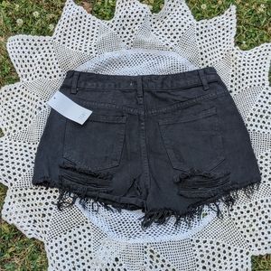 TOBI BLACK DISTRESSED SHORTS